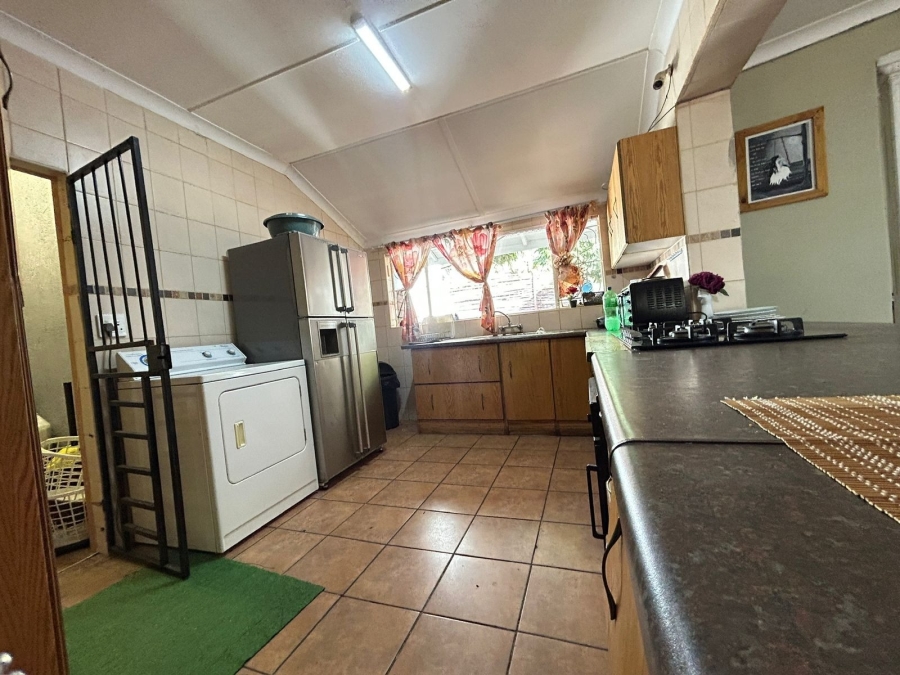 To Let 1 Bedroom Property for Rent in Bodorp North West